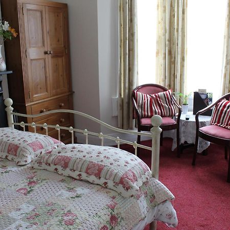 White Guest House Bath Kamer foto